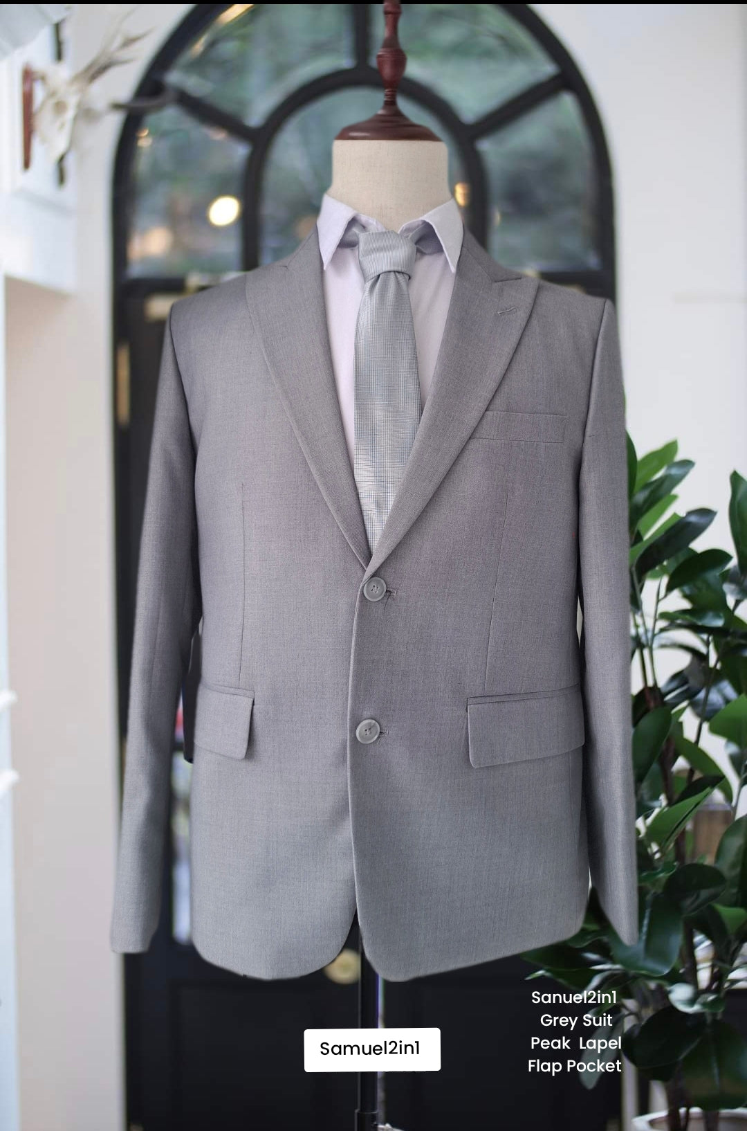 Made to Order Elegant Grey Suit / Grey Suit - Made to Order