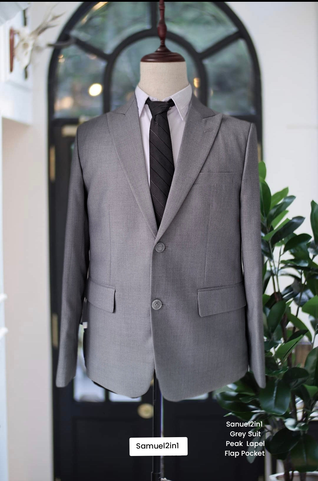 Made to Order Elegant Grey Suit / Grey Suit - Made to Order
