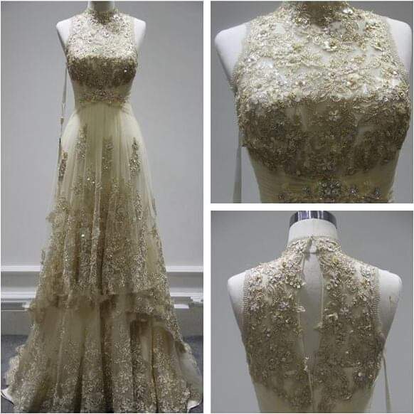 Gold Lace High-Neck Evening Gown / ชุดเดรสลูกไม้ทองคอปิดทรงยาว