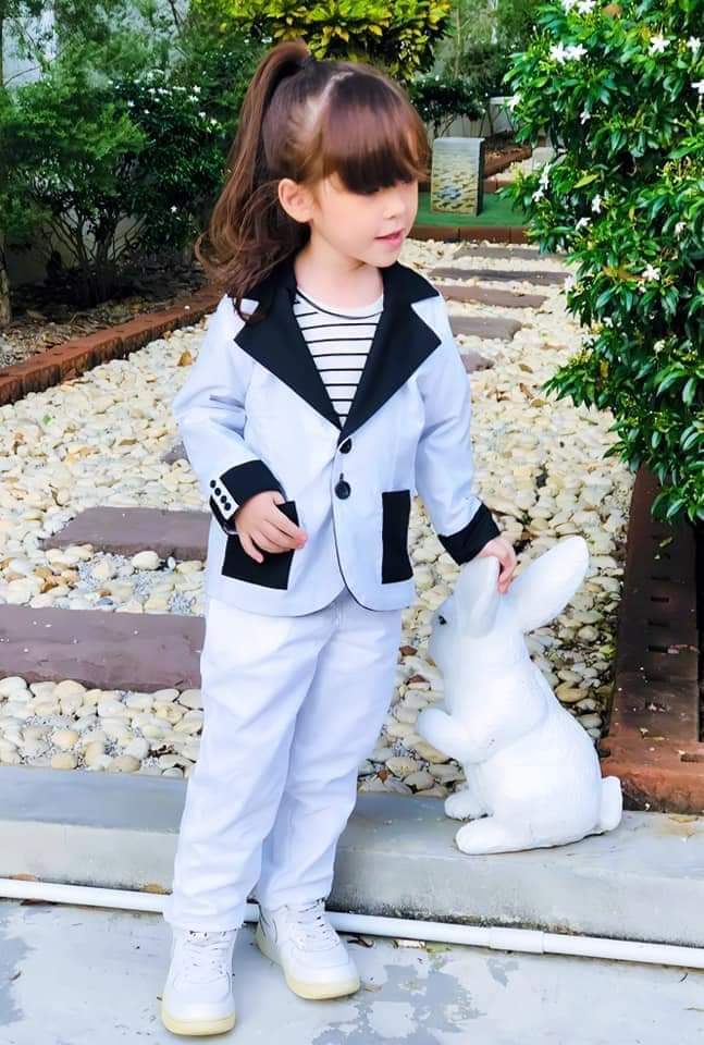 Kids Suit Rental - Black & White (Age 10-12)