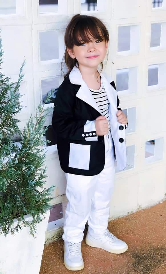 Kids Suit Rental - Black & White (Age 10-12)