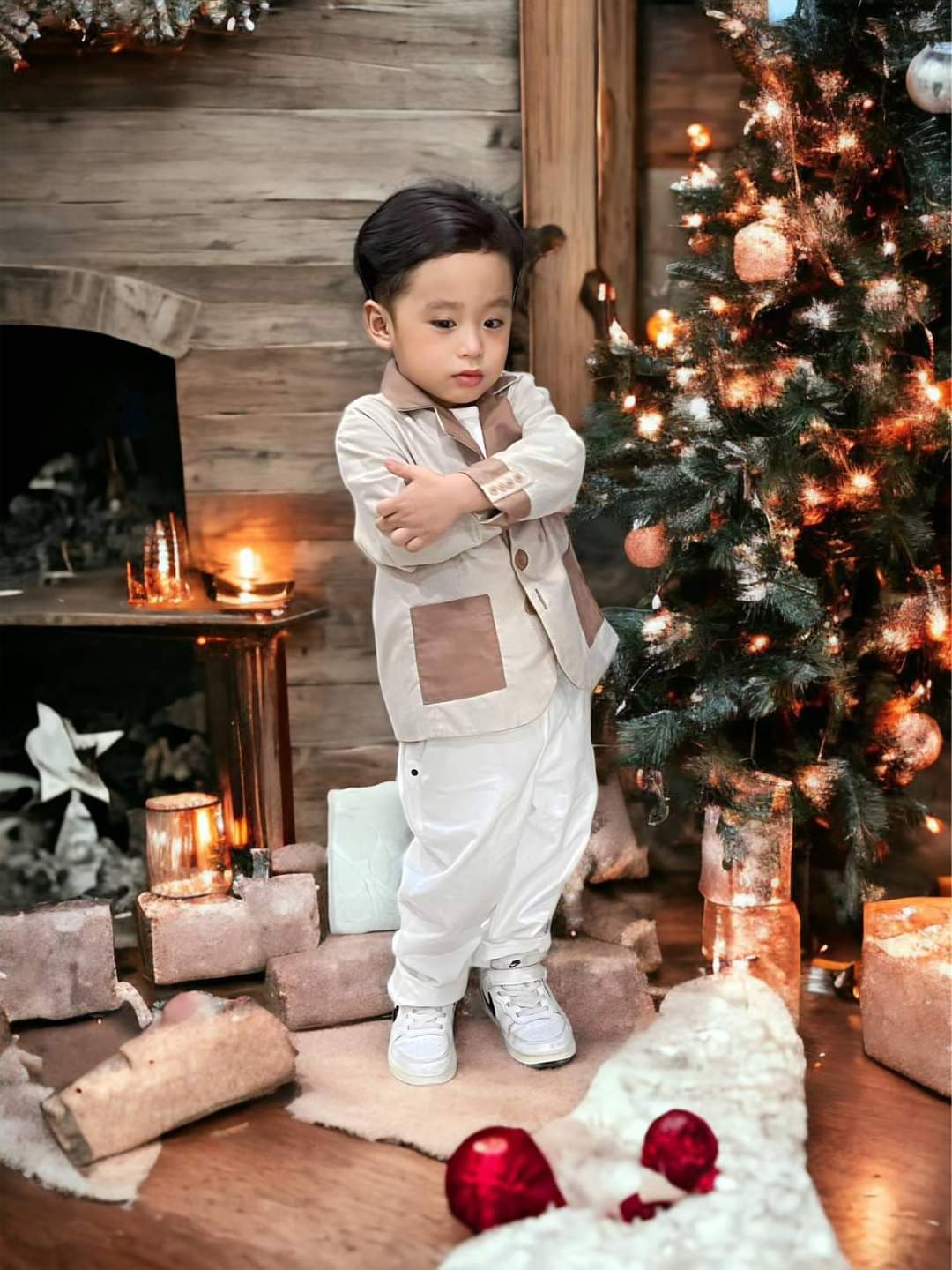 ชุดสูทเด็กกลับด้านได้ สีเบจ-น้ำตาล | สำหรับเด็กชายและเด็กหญิง