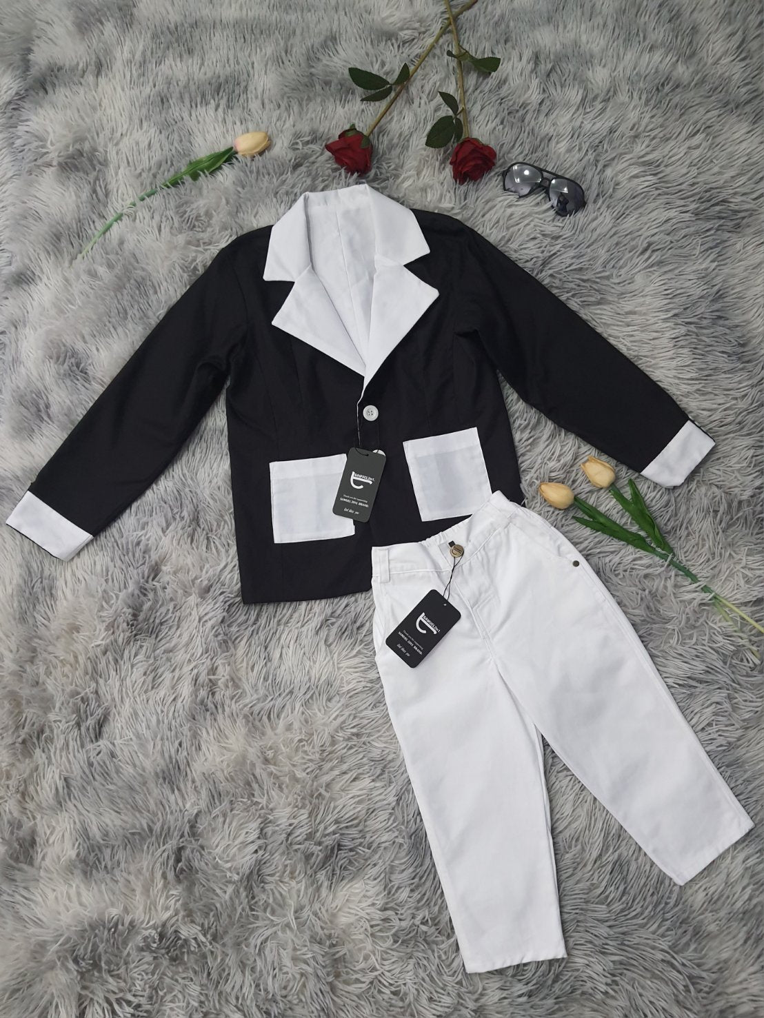Kids Suit Rental - Black & White (Age 10-12)