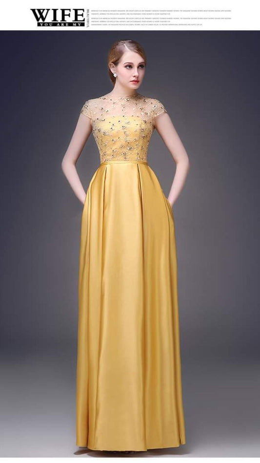 ชุดราตรียาวสีทองปักคริสตัล / Embellished Gold Satin Gown