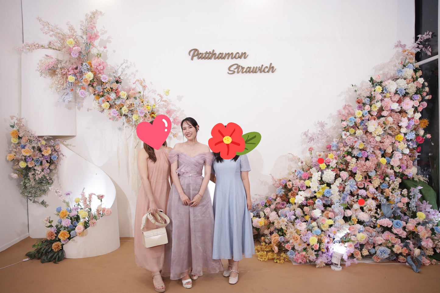 ขอบคุณคุณหมอส้มจากโรงพยาบาลสมเด็จ ที่ไว้วางใจใช้บริการเช่าชุดราตรี 💜✨