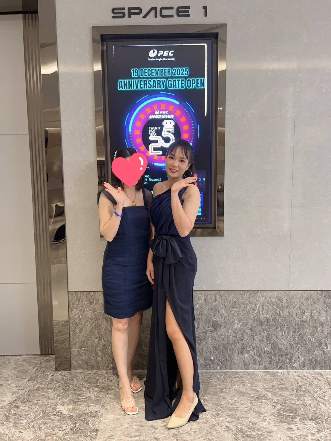 ชุดราตรีและสูท สำหรับงานเลี้ยงปีใหม่บริษัท ✨🥂