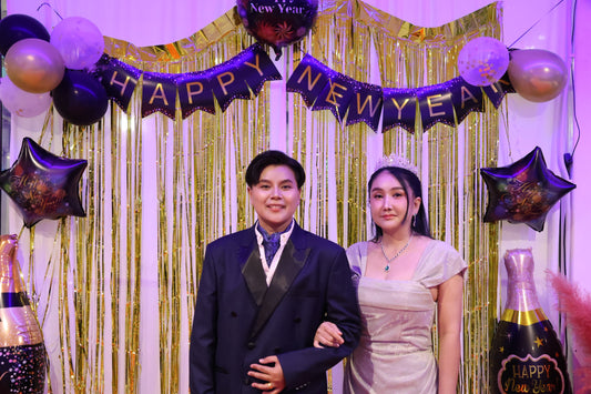 ลูกค้างานเลี้ยงปีใหม่บริษัท | Company New Year Party Look