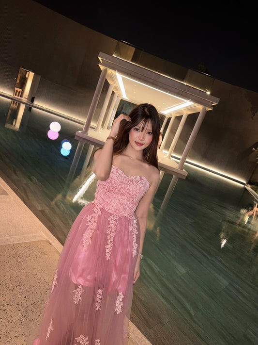 ชุดราตรีสีชมพูหวาน | Pink Evening Dress for Airline Crew Event