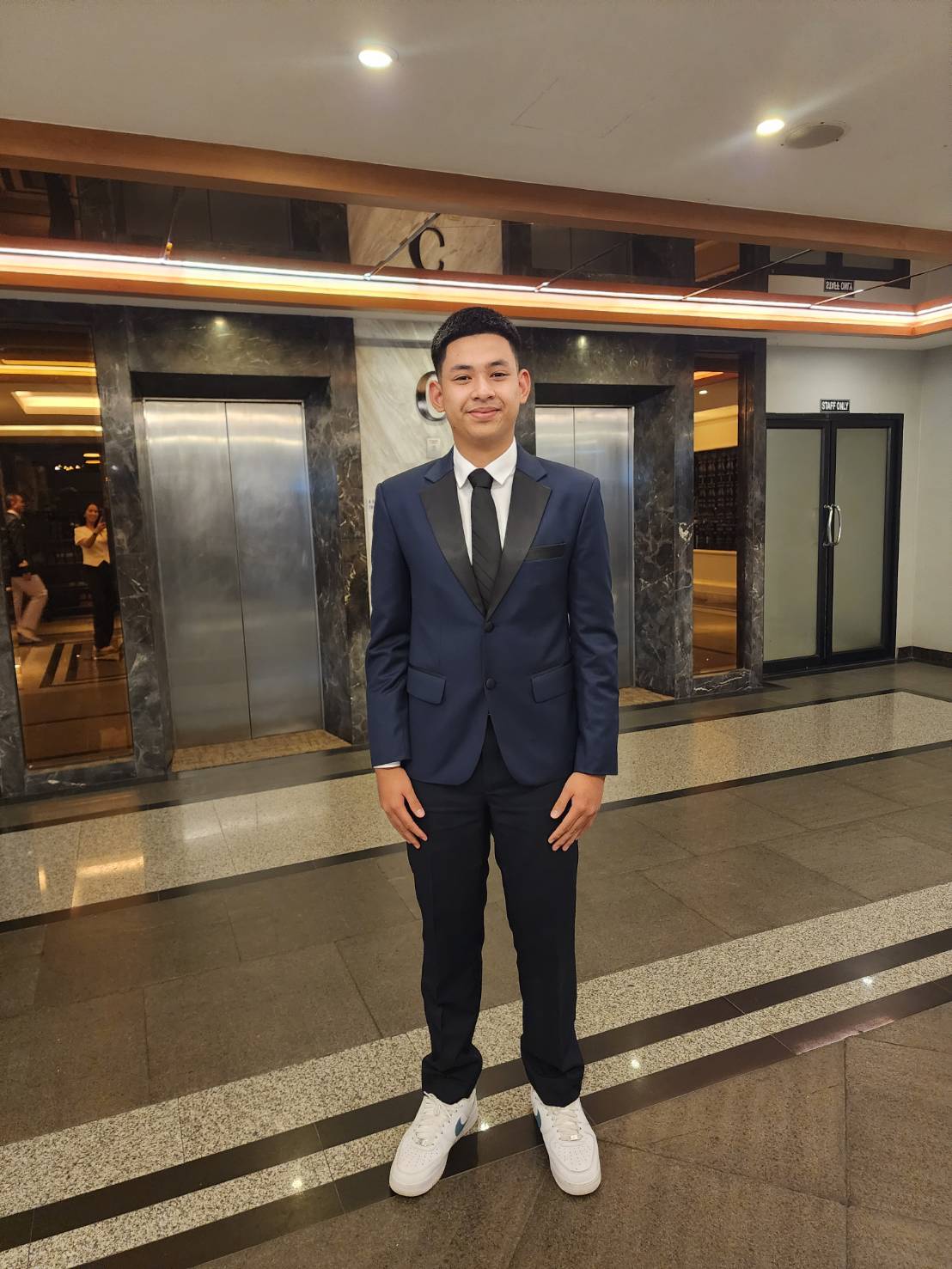 สูทผู้ชายงาน PROM โรงเรียน | Men’s School Prom Suit