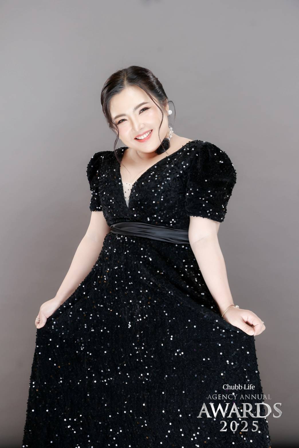 รีวิวลูกค้า AIA | ชุดราตรีสีดำหรู Elegant Black Evening Dress