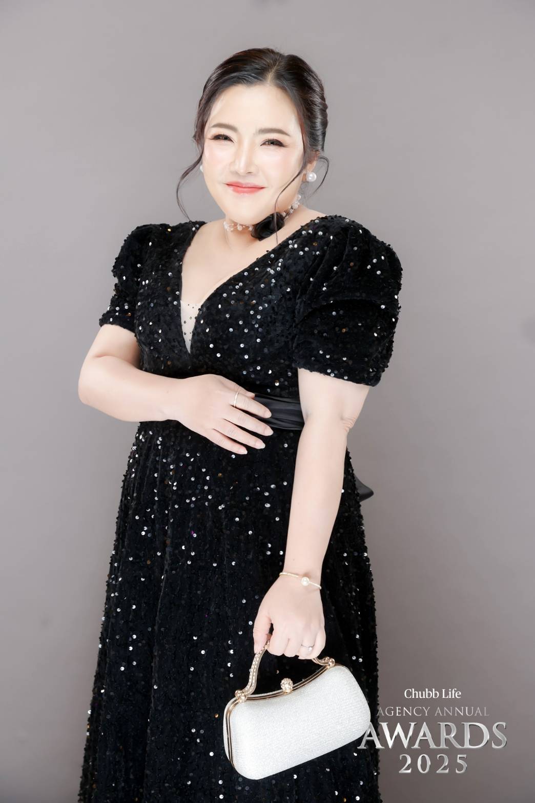 รีวิวลูกค้า AIA | ชุดราตรีสีดำหรู Elegant Black Evening Dress
