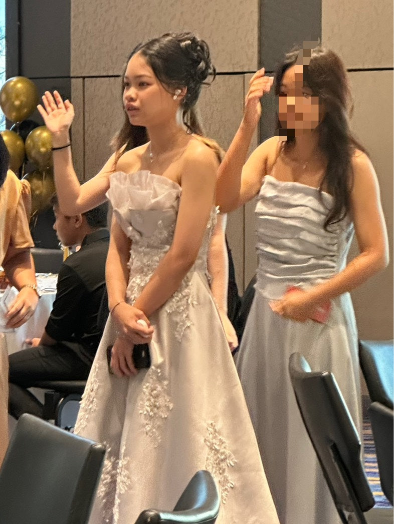 ลูกค้าโรงเรียนนานาชาติ ISC – งาน Prom & Graduation ✨