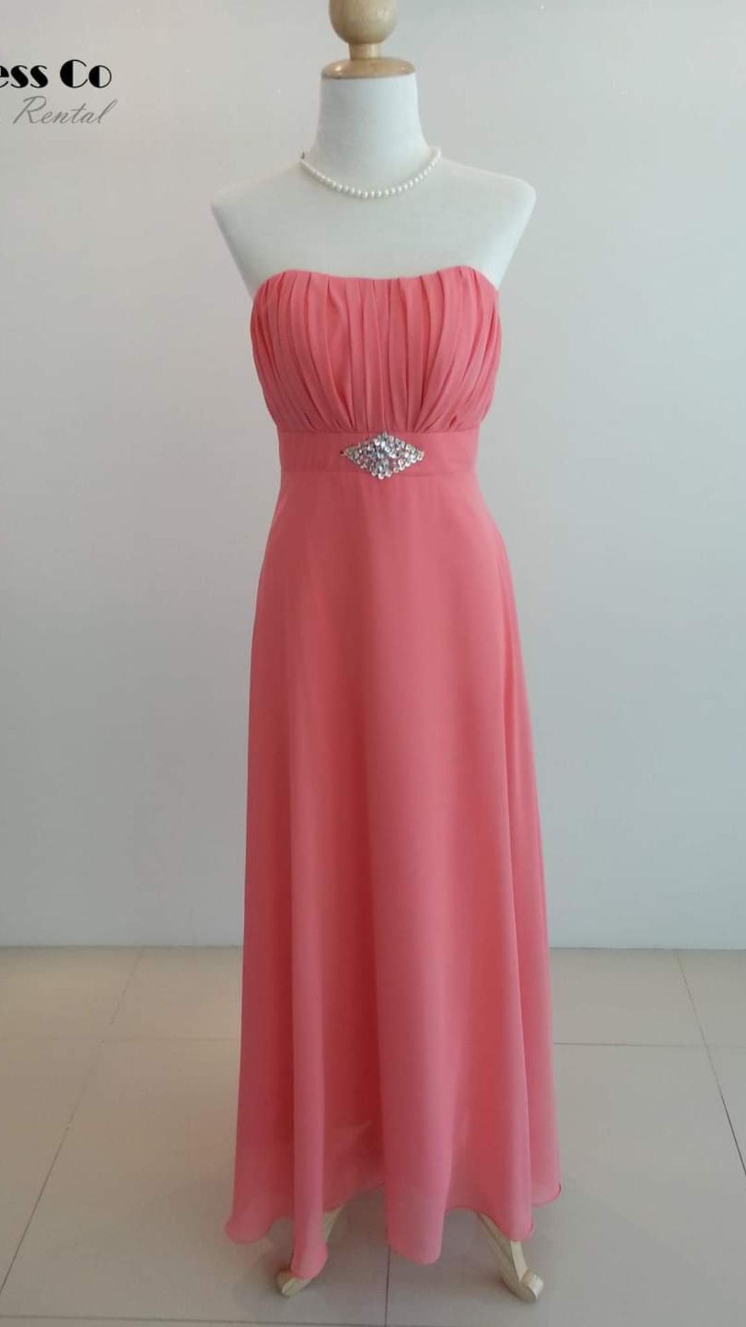 ชุดราตรีชมพูพีชประดับคริสตัล / Coral Crystal Waist Dress