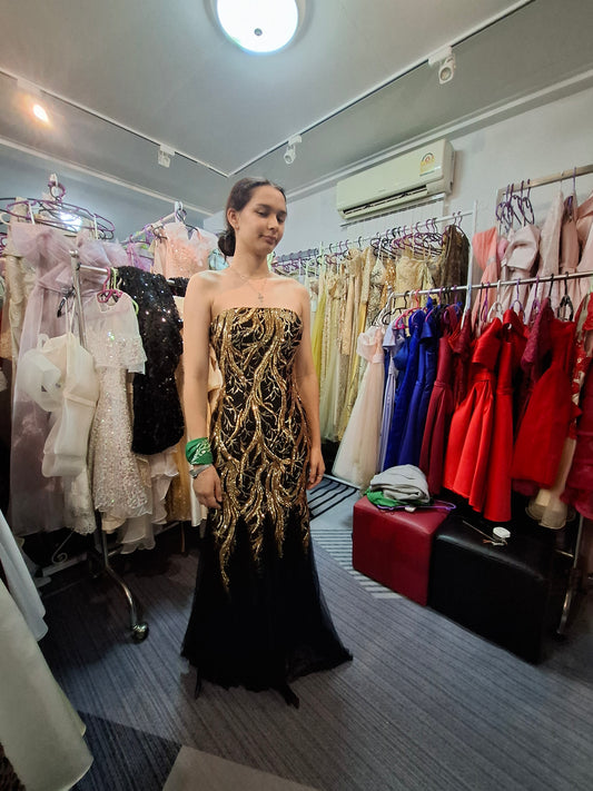UK International School Prom Dress – Regent Student ✨