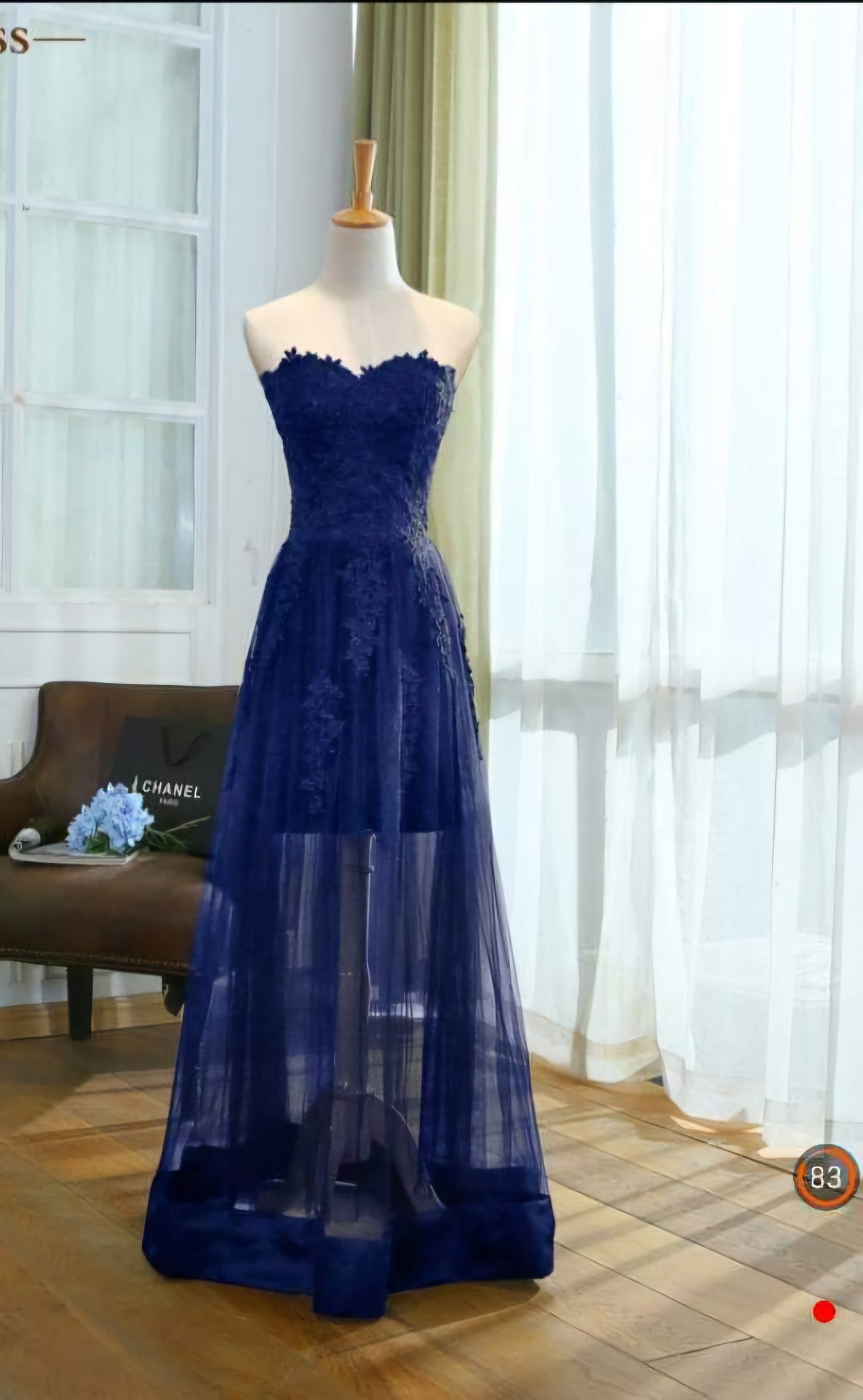 ชุดราตรีลูกไม้ซีทรูเกาะอก | Navy Sheer Lace Sweetheart Dress