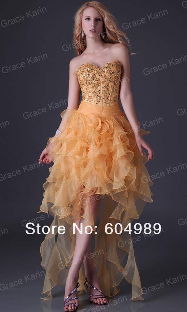 เดรสเกาะอกสีเหลืองทอง กระโปรงไล่ระดับแต่งระบายลูกไม้ฟู/Golden Yellow Strapless Dress with Ruffled High-Low Skirt