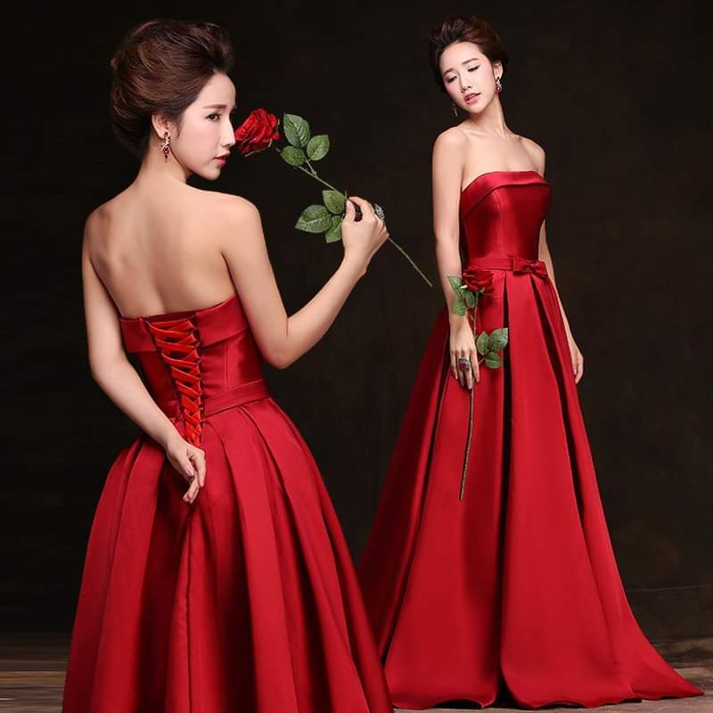 Red Satin Corset Gown / ชุดราตรีคอร์เซ็ทผ้าซาตินแดง