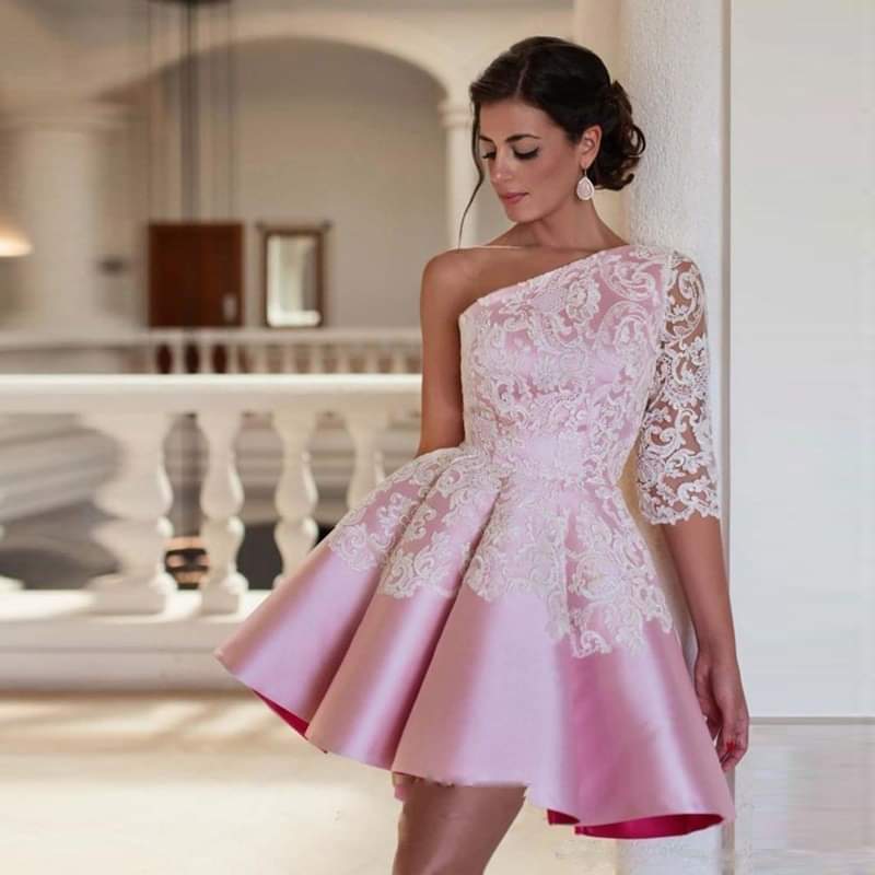 Pink one-sleeve lace short dress