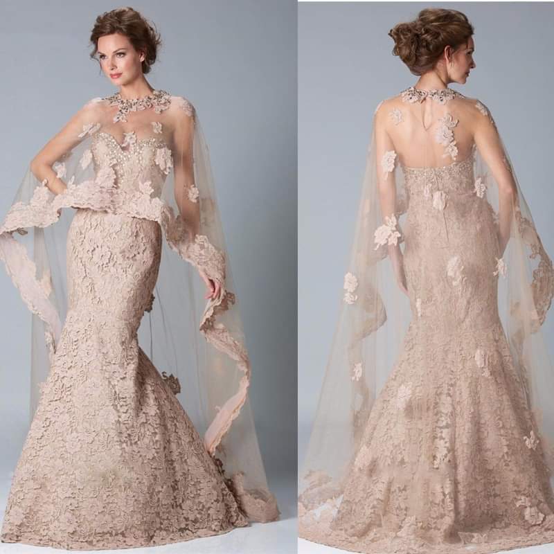 ชุดลูกไม้หรูสีนู้ด / Nude Lace Luxury Gown