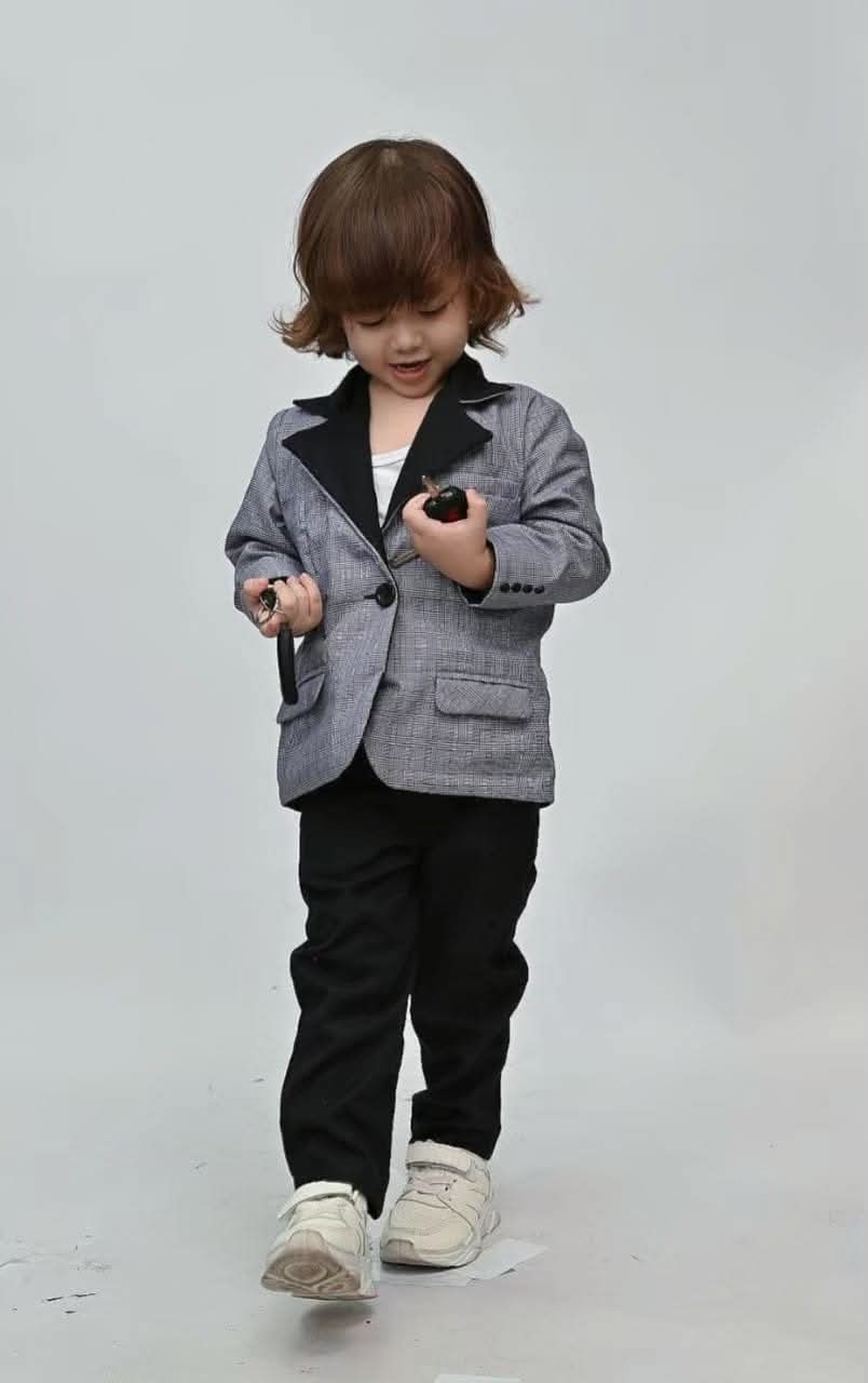 Samuel2in1 2-sided children's suit - black x white and gray plaid
