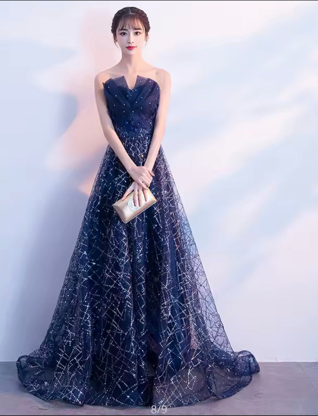 เดรสยาวสายเดี่ยวกลิตเตอร์น้ำเงิน | Midnight Blue Glitter Gown