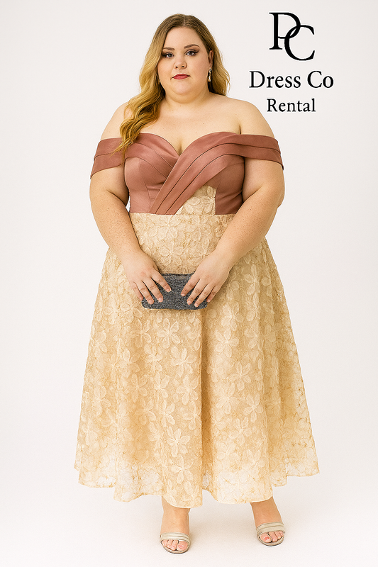 เดรสลูกไม้เปิดไหล่ สีชมพูทอง / Pink Gold Off-Shoulder Lace Dress