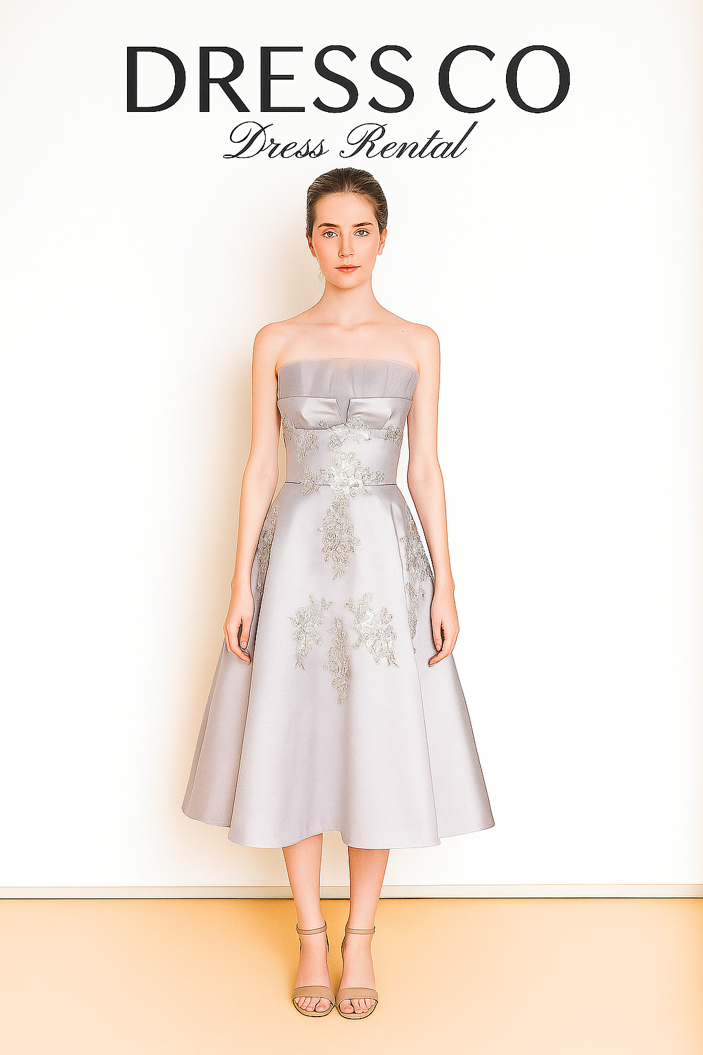 เดรสสีเทาเงินปักลายดอกไม้ ทรงสุภาพ หรูหรา/Silver Satin Floral Embroidered Dress – Elegant A-Line