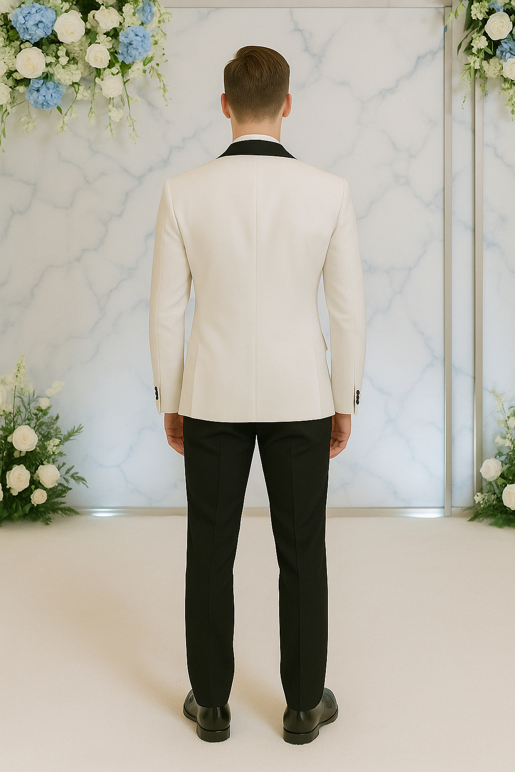 สูทเจ้าบ่าวขาว-ดำสุดเนี้ยบ เช่าตัดใหม่ | White & Black Tuxedo for Groom (Made-to-Rent)